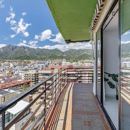 Beachfront With La Concha Views
