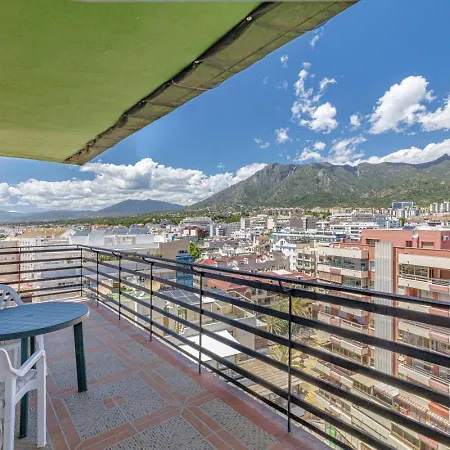 Beachfront With La Concha Views * Marbella